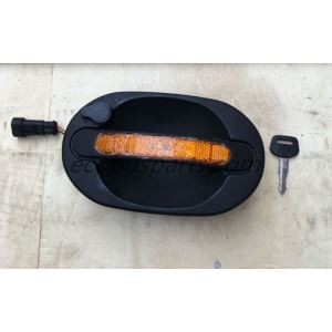 مقبض باب مستودع الأمتعة للحافلات بين المدن